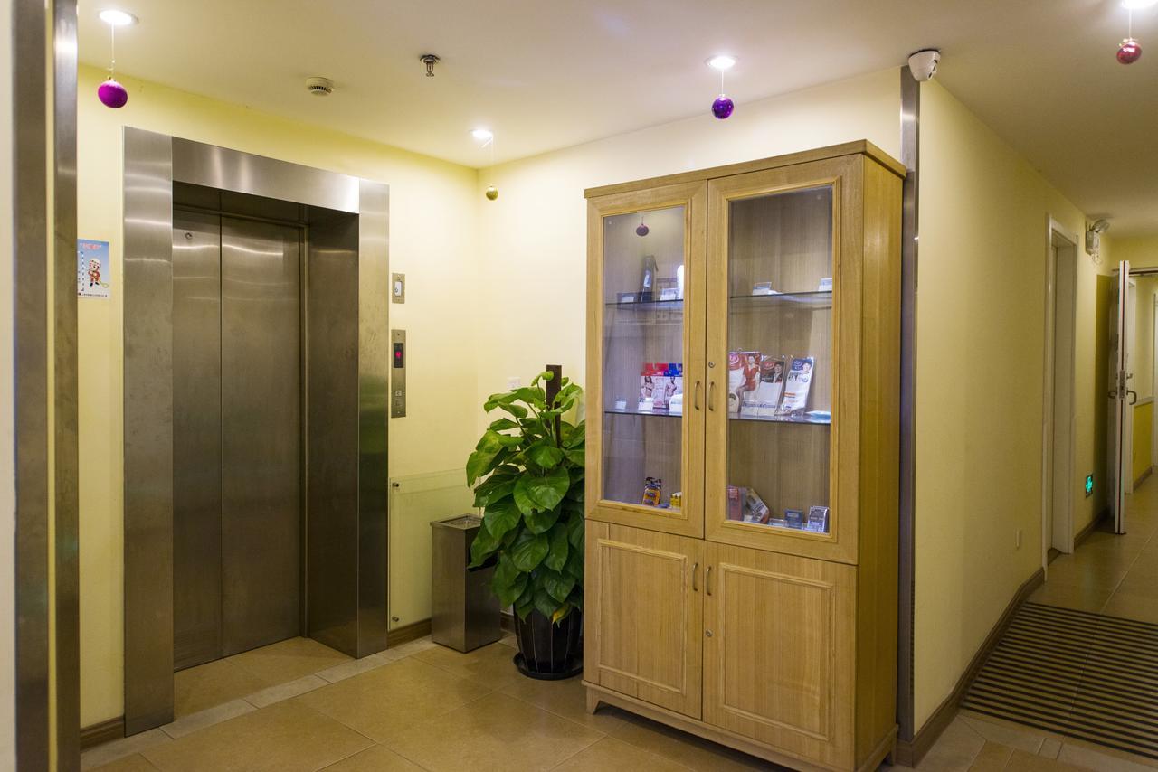 Home Inn Chengdu Kuanzhai Alley New City Square Exterior photo